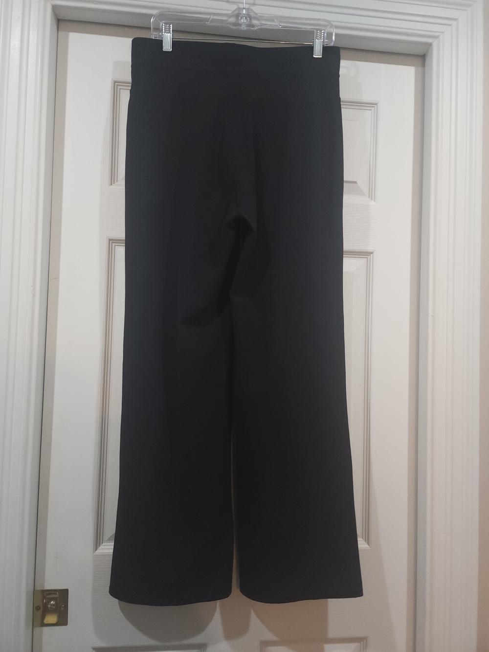 Vuori Black Wide-Leg Drawstring Pants - Picture 8 of 10
